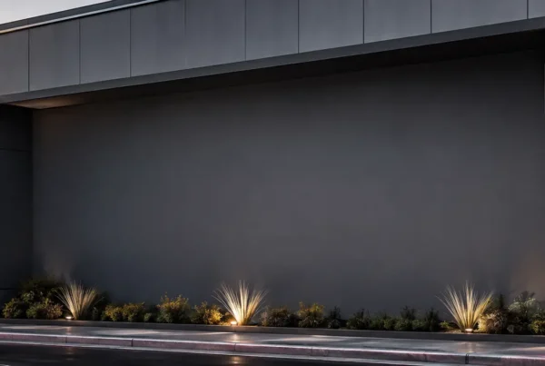 Letrero 3D para fachada moderna con iluminación exterior y entrada comercial profesional